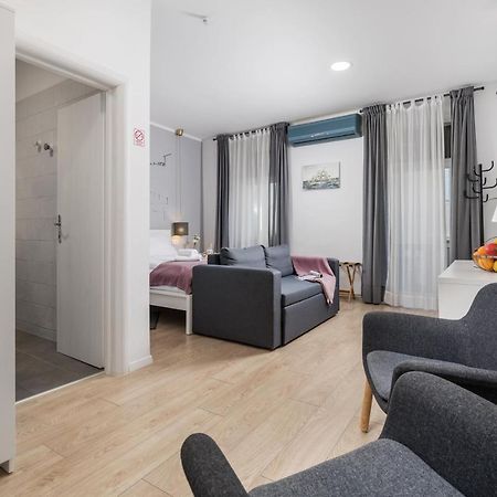 רייקה Delta Rooms מראה חיצוני תמונה