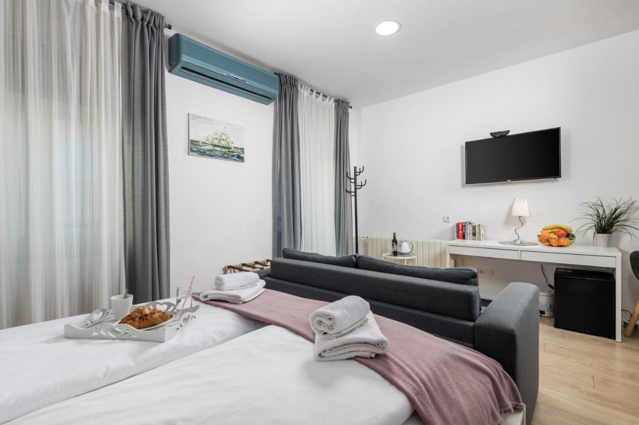 רייקה Delta Rooms מראה חיצוני תמונה